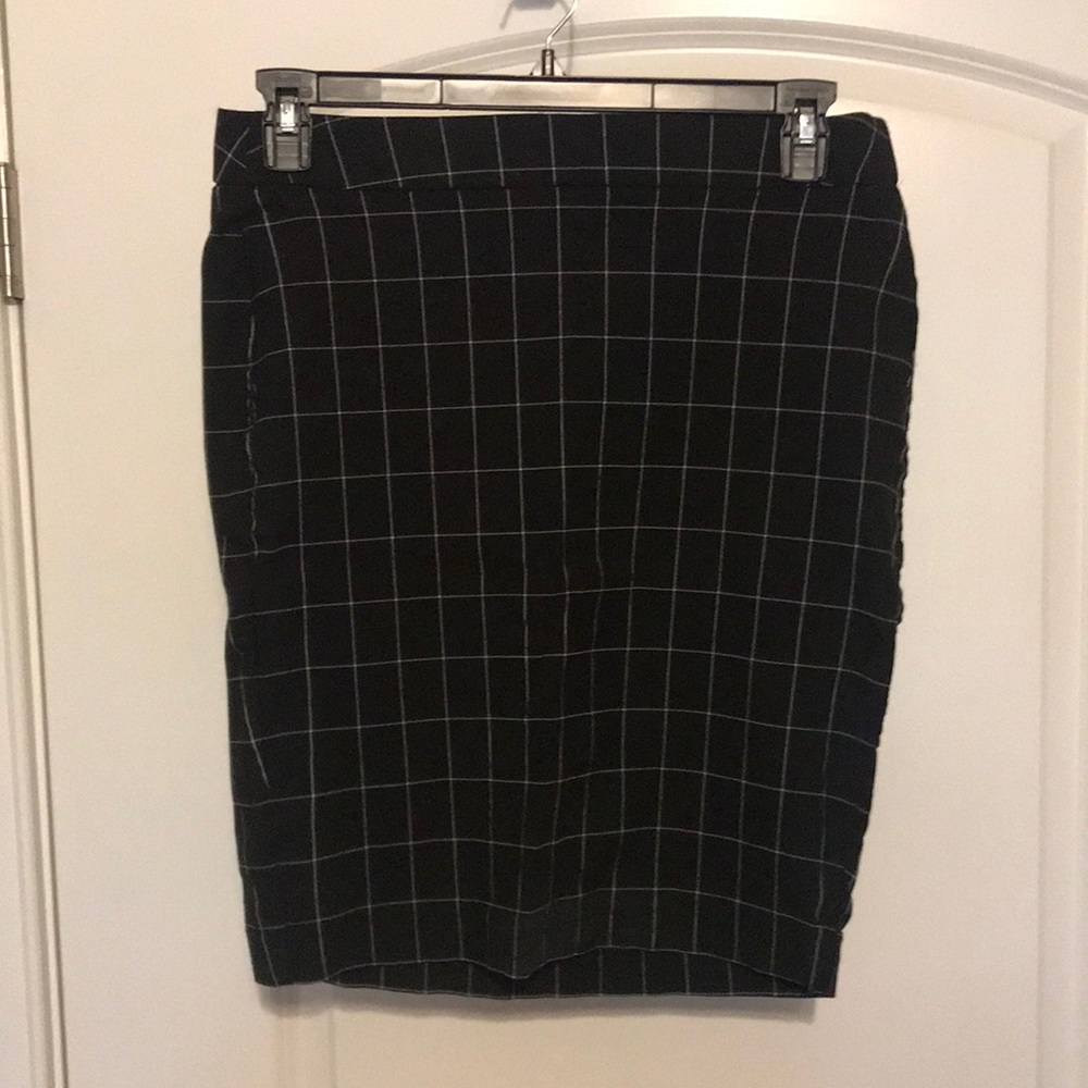 Pencil skirt